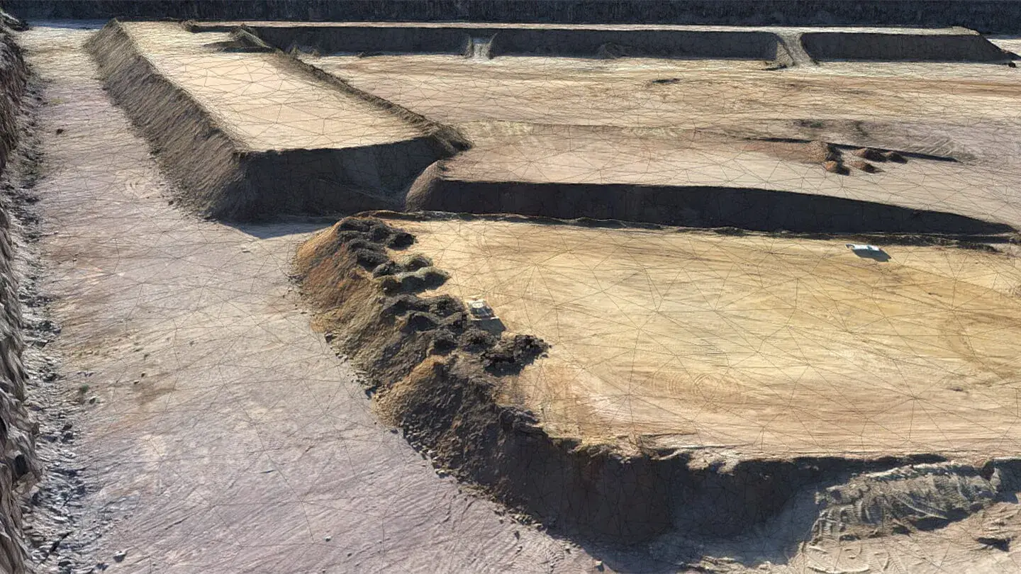 Landfill stockpiles